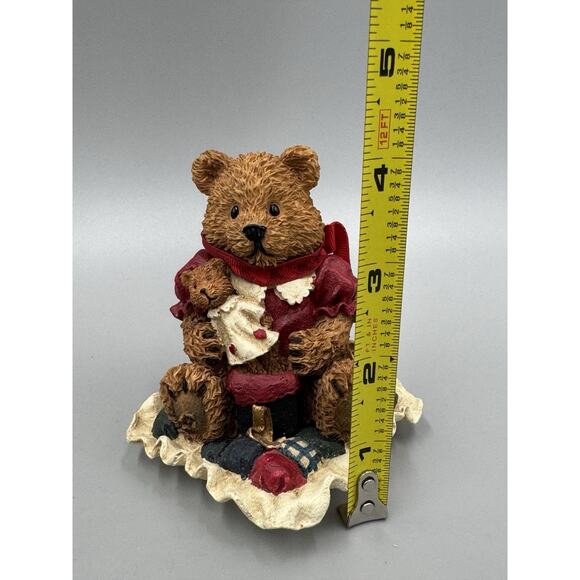 Heart Patch Place Christmas Bear Figurine Holding Teddy Doll First Edition 1996 - Picture 9 of 12